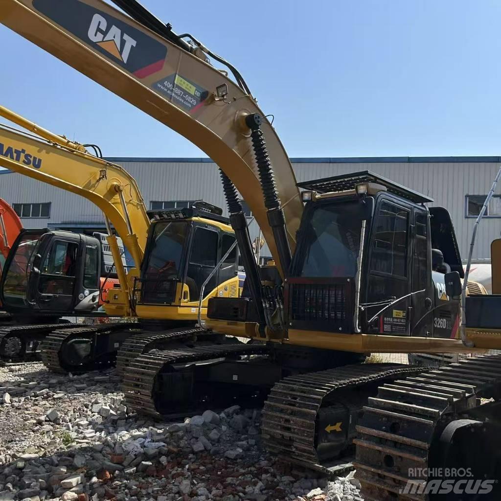 CAT 326D2L Beltegraver