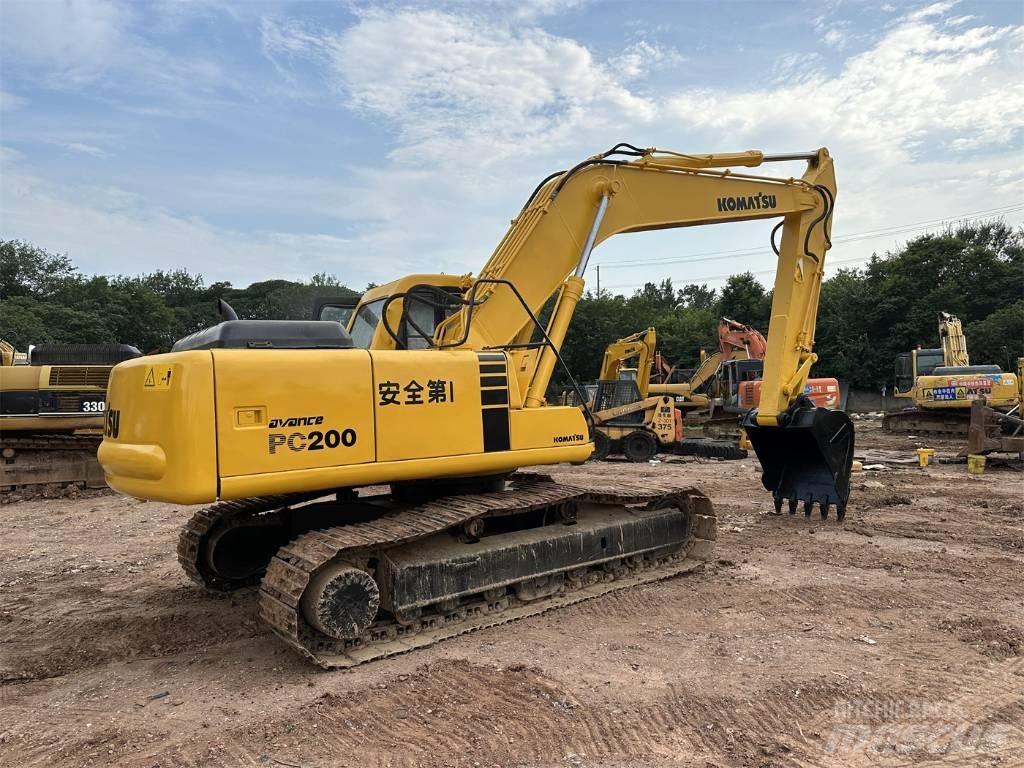 Komatsu PC 200 Beltegraver