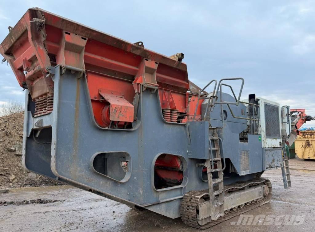 Sandvik QJ 241 Mobile knuseverk