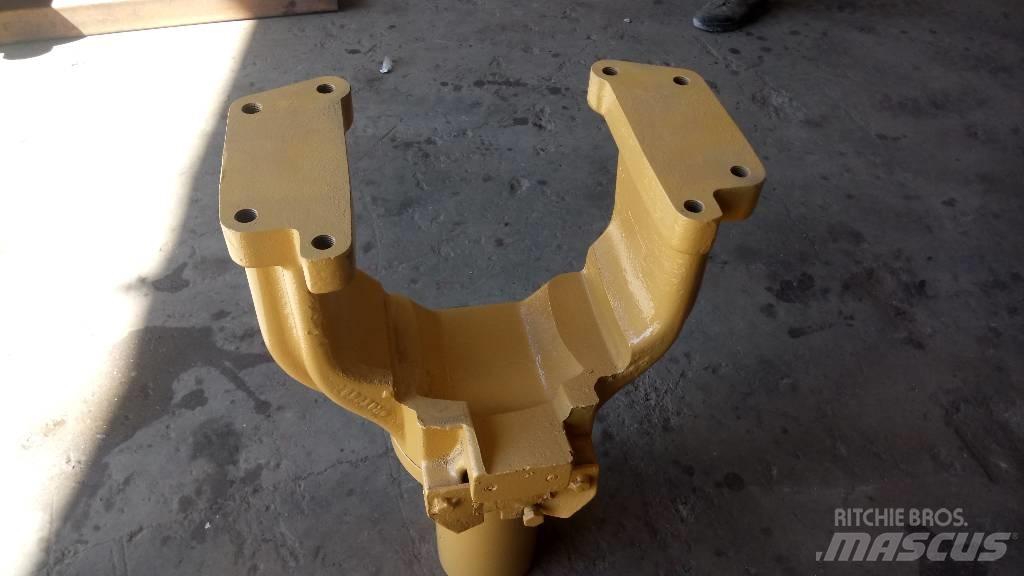 CAT 245 Chassis og understell