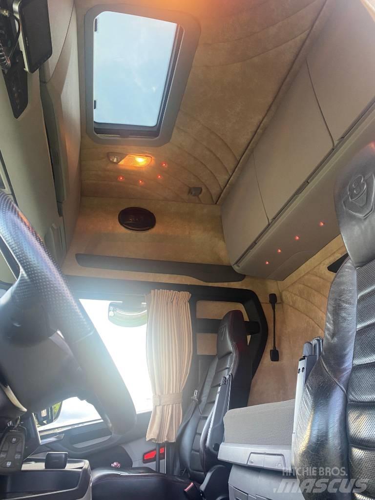 Scania S 730 Trekkvogner