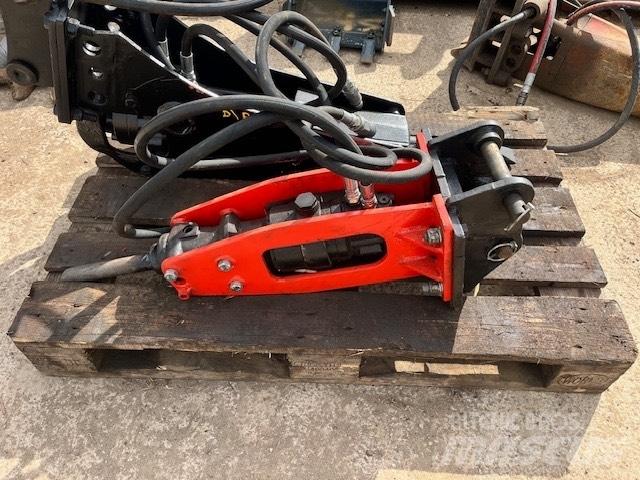 Rammer 111 Hydrauliske hammere