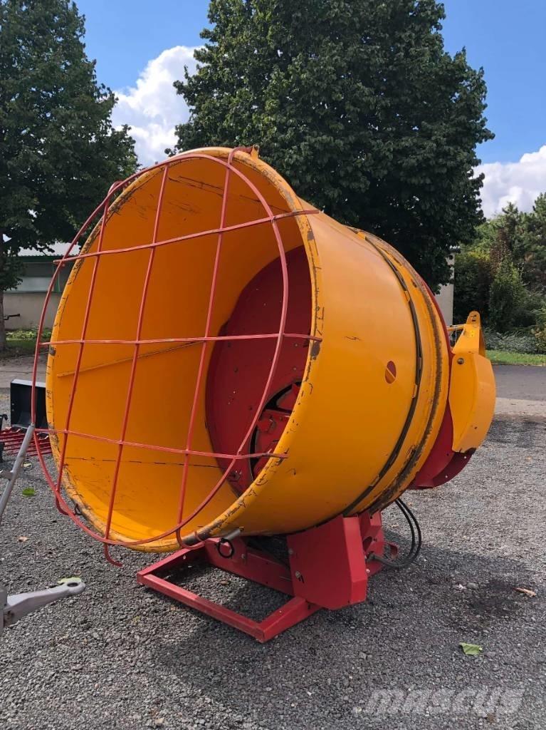 TEAGLE TOMAHAWK 5050 Rundballerivere, -kuttere og -utpakkere
