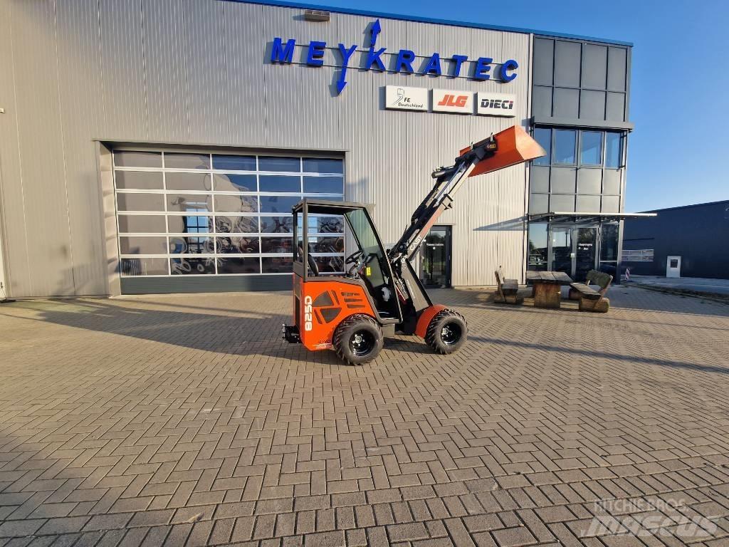 Cast Loaders 825D Teleskoplastere