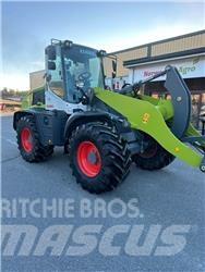 CLAAS Torion 956 Frontlastere og graveredskap