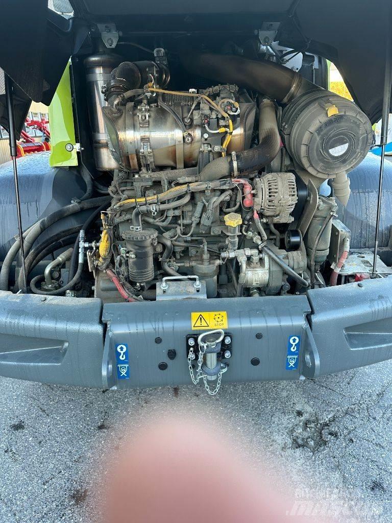 CLAAS Torion 956 Frontlastere og graveredskap