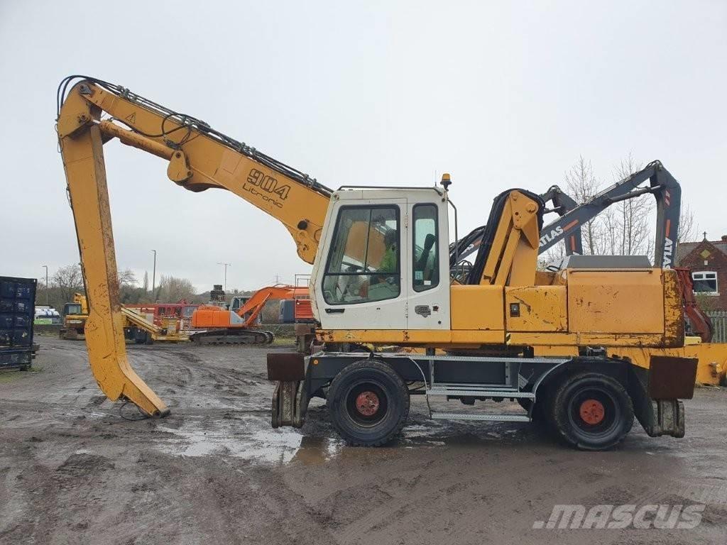 Liebherr A 904 Gravemaskiner for avfallshåndtering