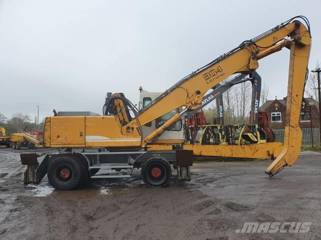 Liebherr A 904 Gravemaskiner for avfallshåndtering