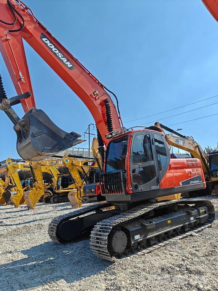 Doosan 225 LCA Beltegraver