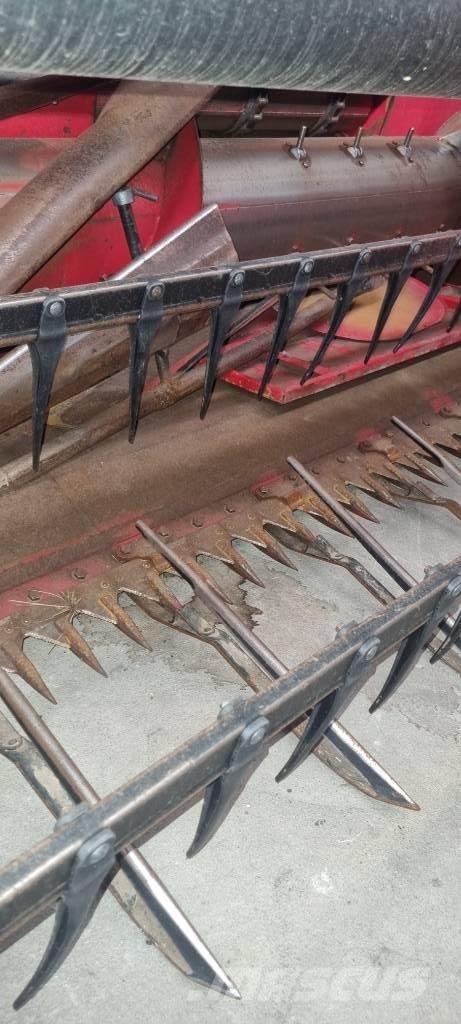 Massey Ferguson 22 Skurtreskere