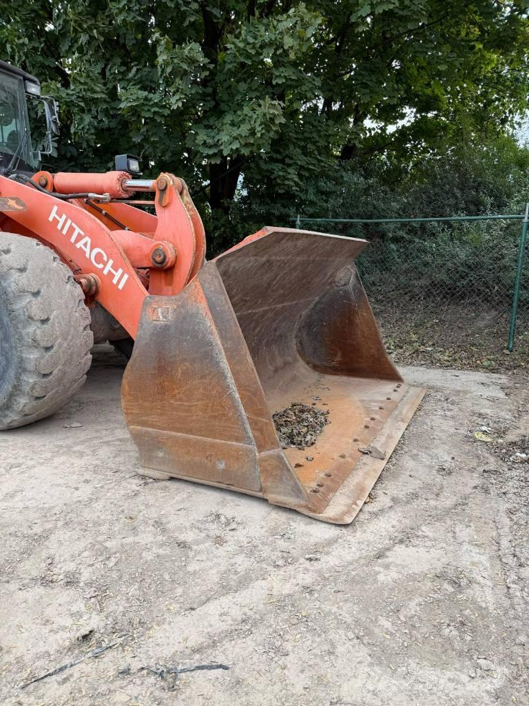 Hitachi ZW 250 Hjullastere