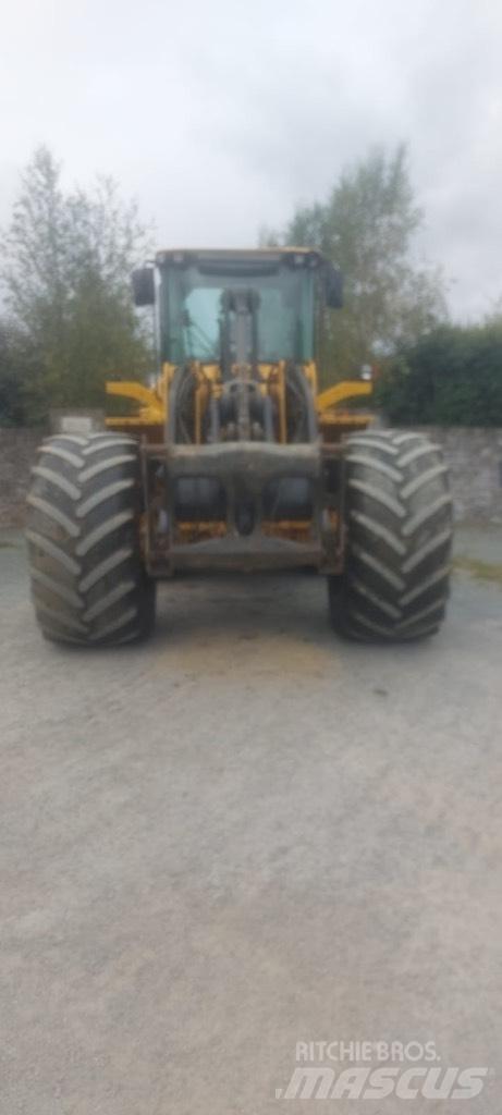 Volvo L 120 F Hjullastere