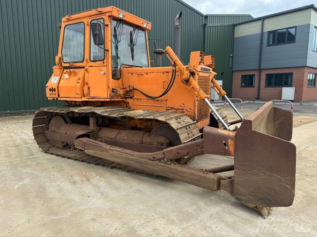 Komatsu D 41 P-3 Dozere Beltegående