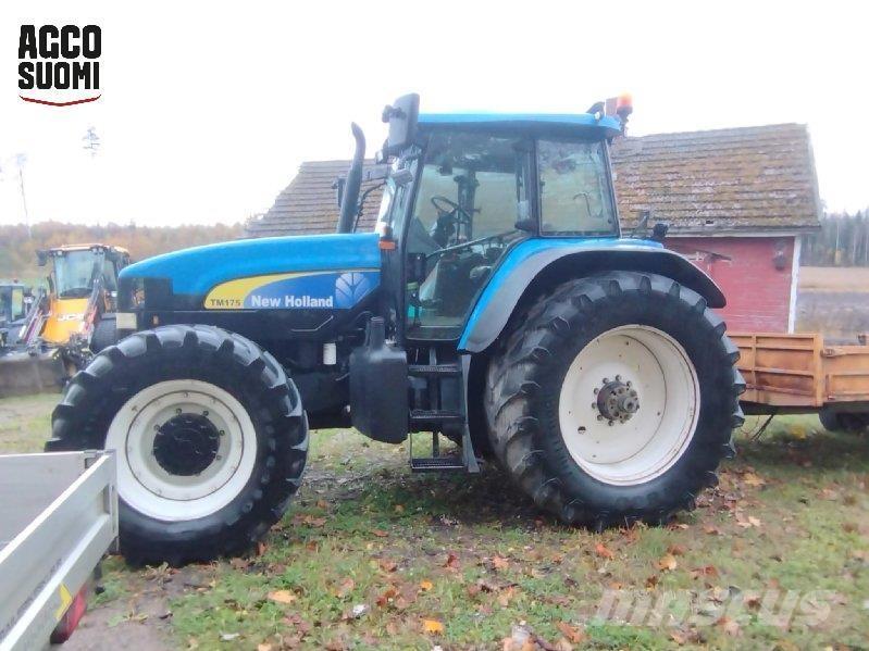 New Holland TM175 Traktorer