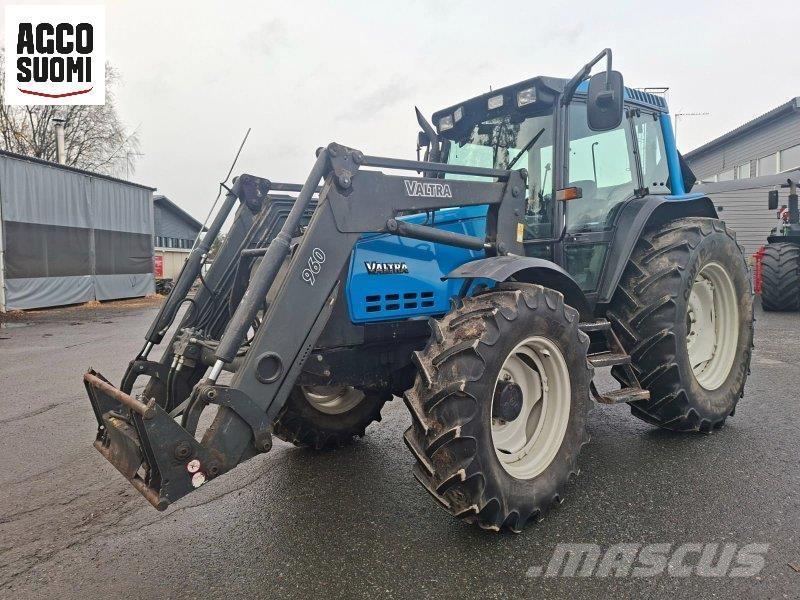 Valtra 6750 HITECH Traktorer