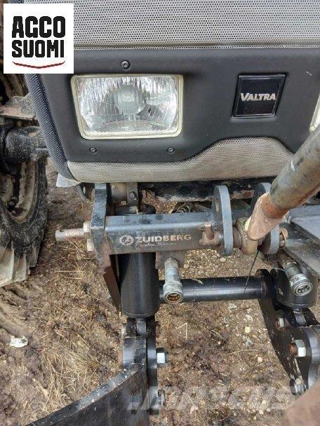 Valtra 8050 HITECH Traktorer
