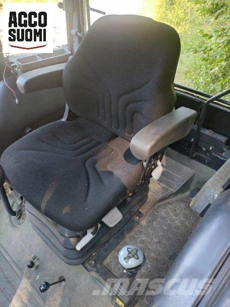 Valtra 900 Traktorer
