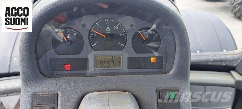 Valtra N121 H Traktorer