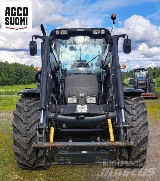 Valtra N141 H Traktorer