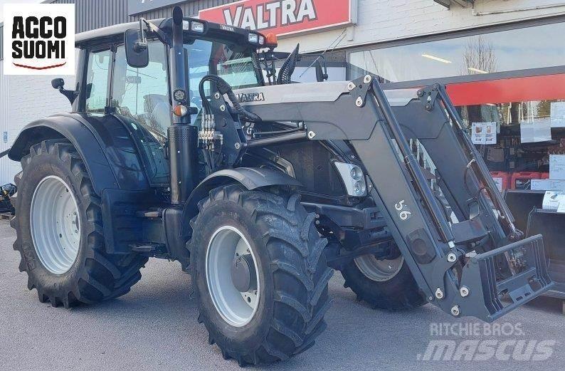 Valtra N163 VERSU Traktorer