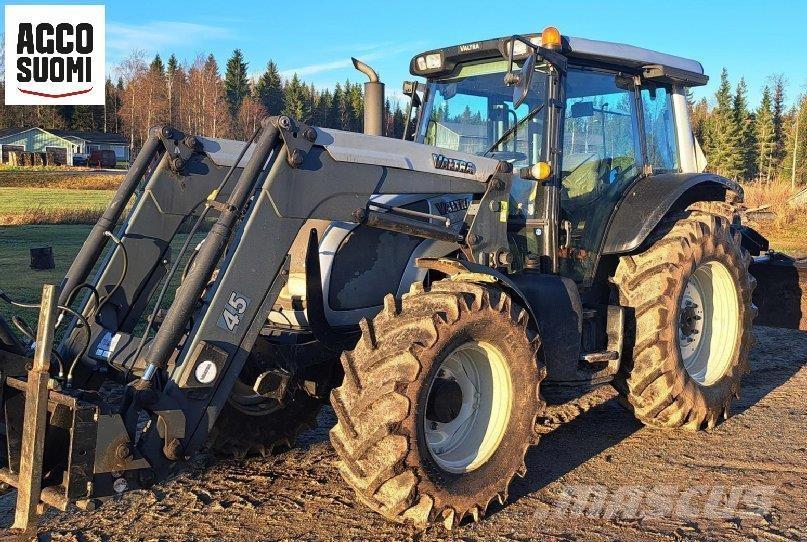 Valtra N92 Traktorer