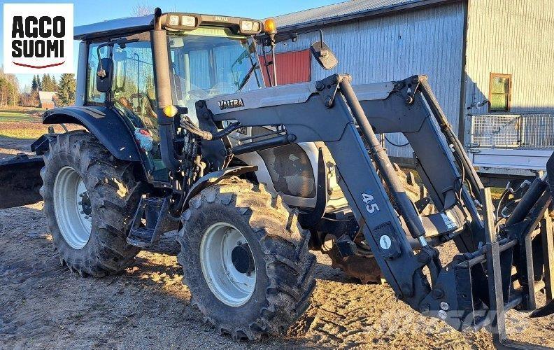 Valtra N92 Traktorer