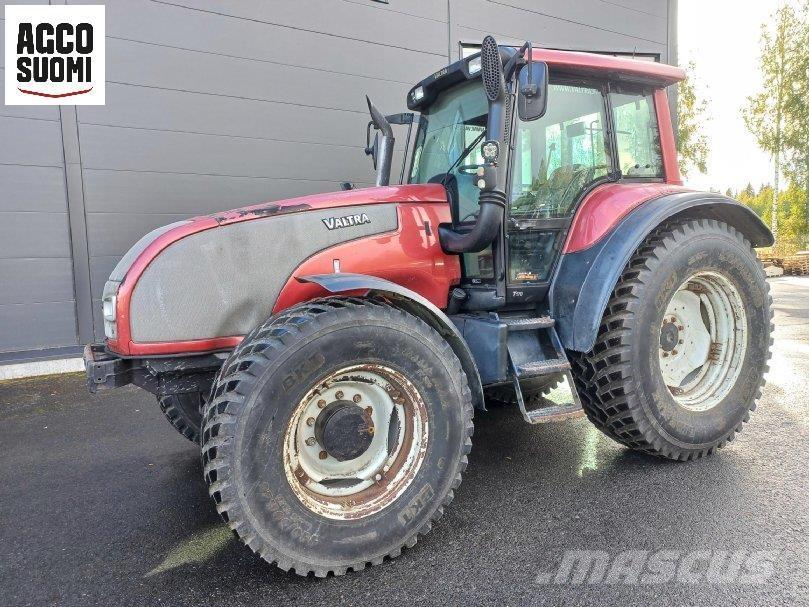 Valtra T170 Traktorer