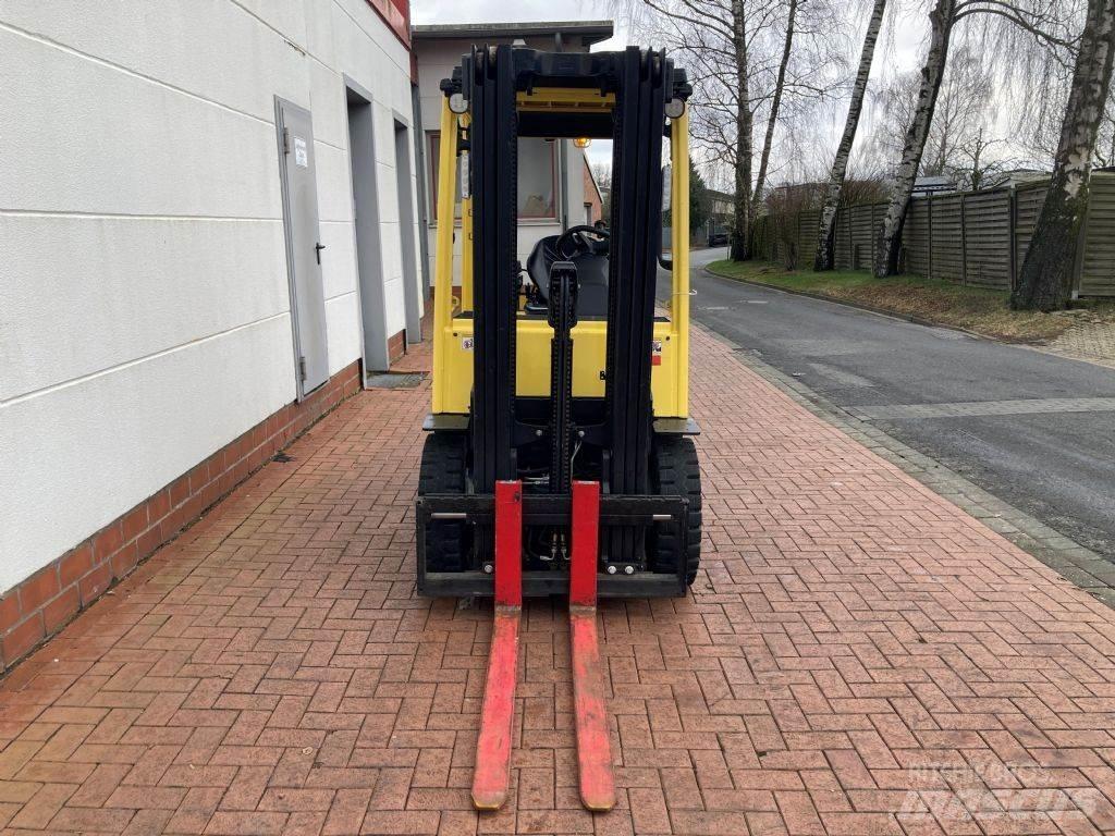 Hyster H 2.5A Diesel Trucker