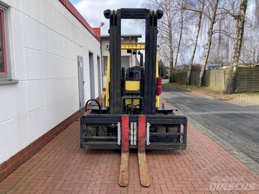 Hyster H 8.0 FTS Diesel Trucker