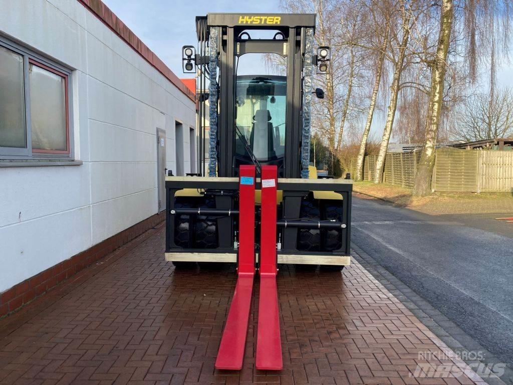 Hyster H16XD6 Diesel Trucker