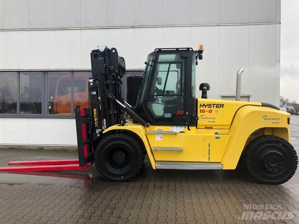 Hyster H16XD6 Diesel Trucker