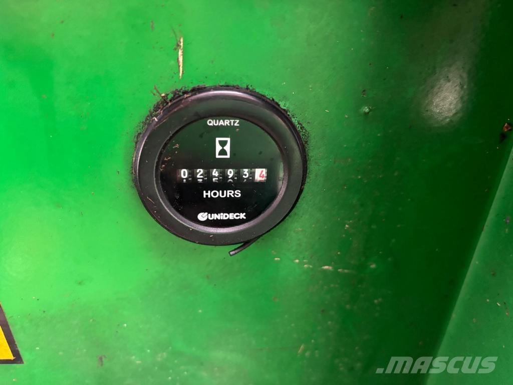 Avant 320 Kompaktlaster