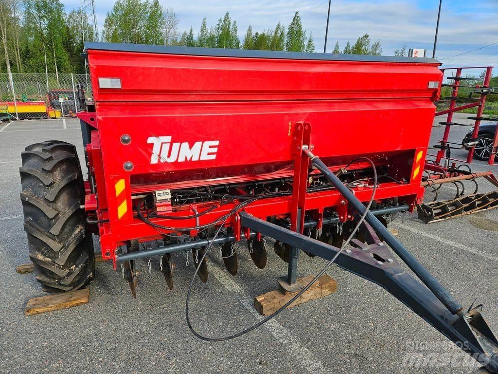 Tume HS250 Kombinerte såmaskiner