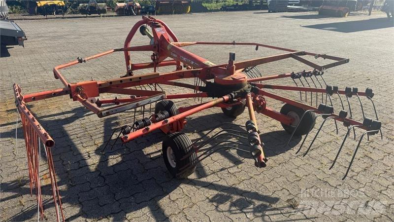 Kuhn GA300GM Raker og høyvendere