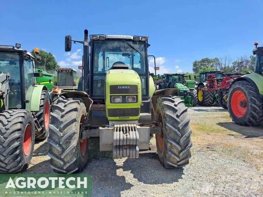 CLAAS 656 Traktorer