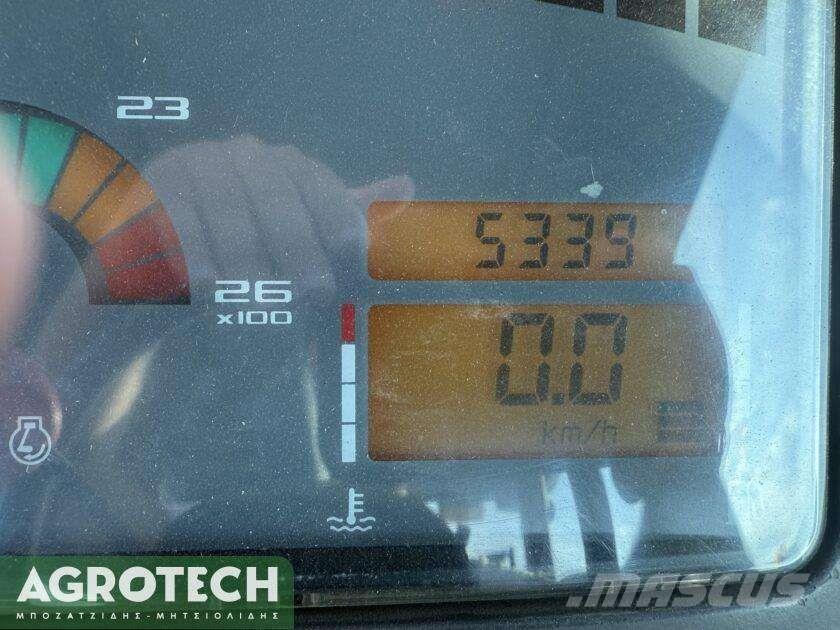 CLAAS Ares 826 RZ Traktorer