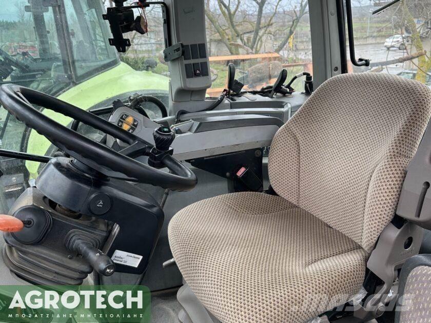 CLAAS AXION 820 Traktorer