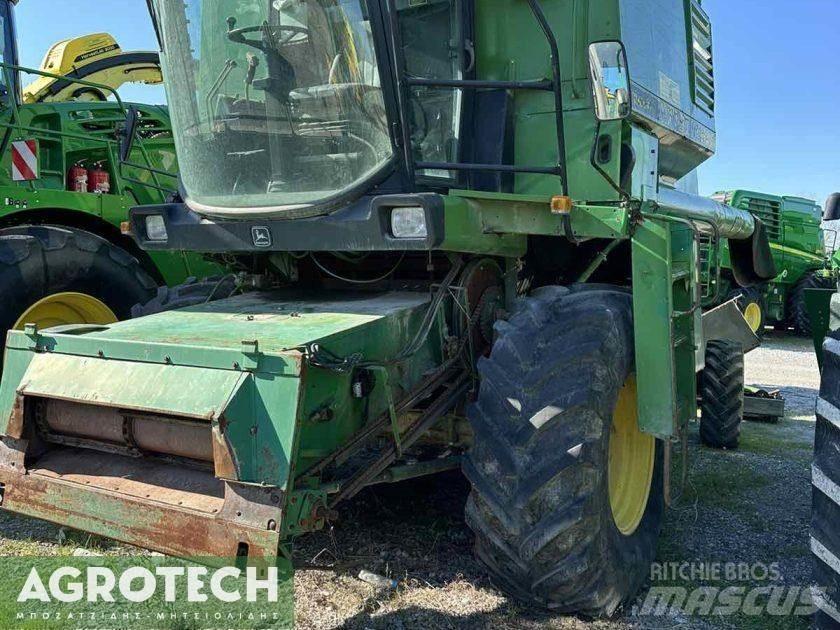 John Deere 1177 Traktorer