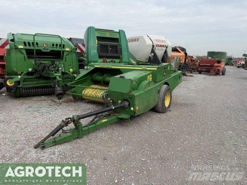 John Deere 359 Traktorer