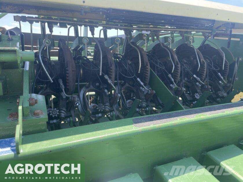 Krone 1270 Rundballepresser