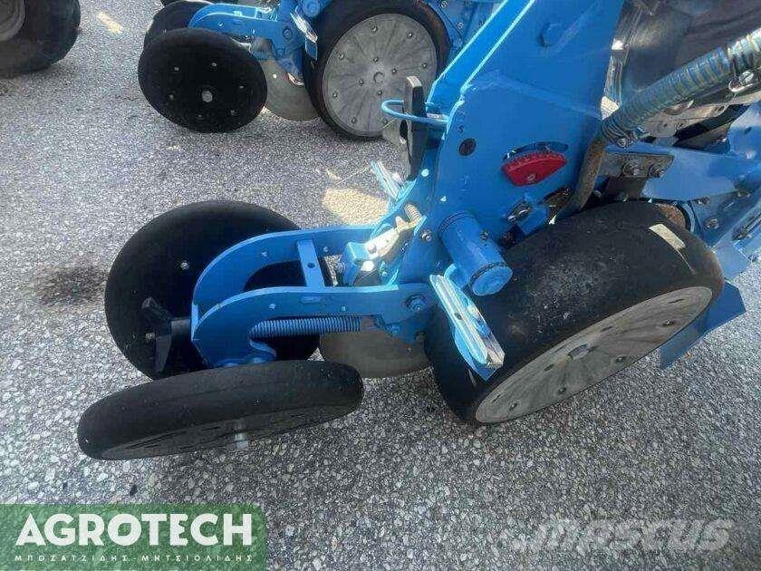 Monosem NG Plus 4 Traktorer