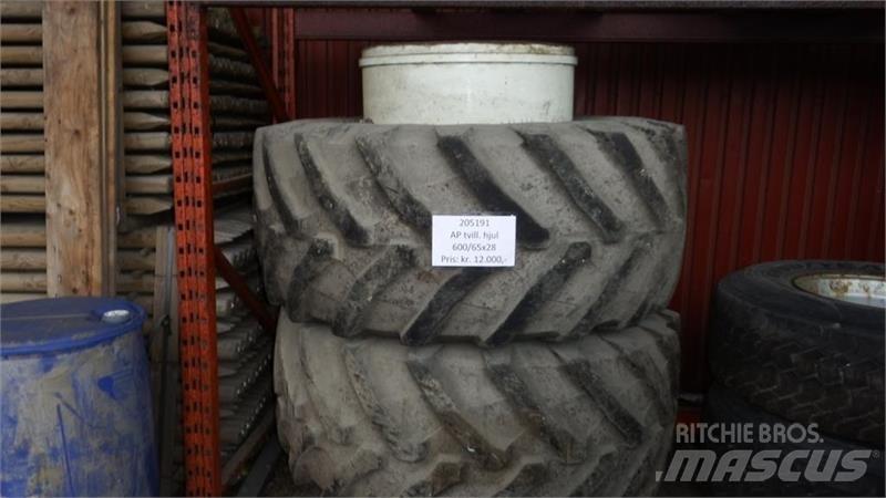 AP 600/65R28 Dekk, hjul og felger