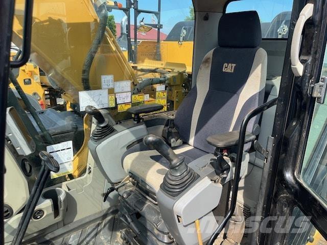 CAT 320EL Beltegraver