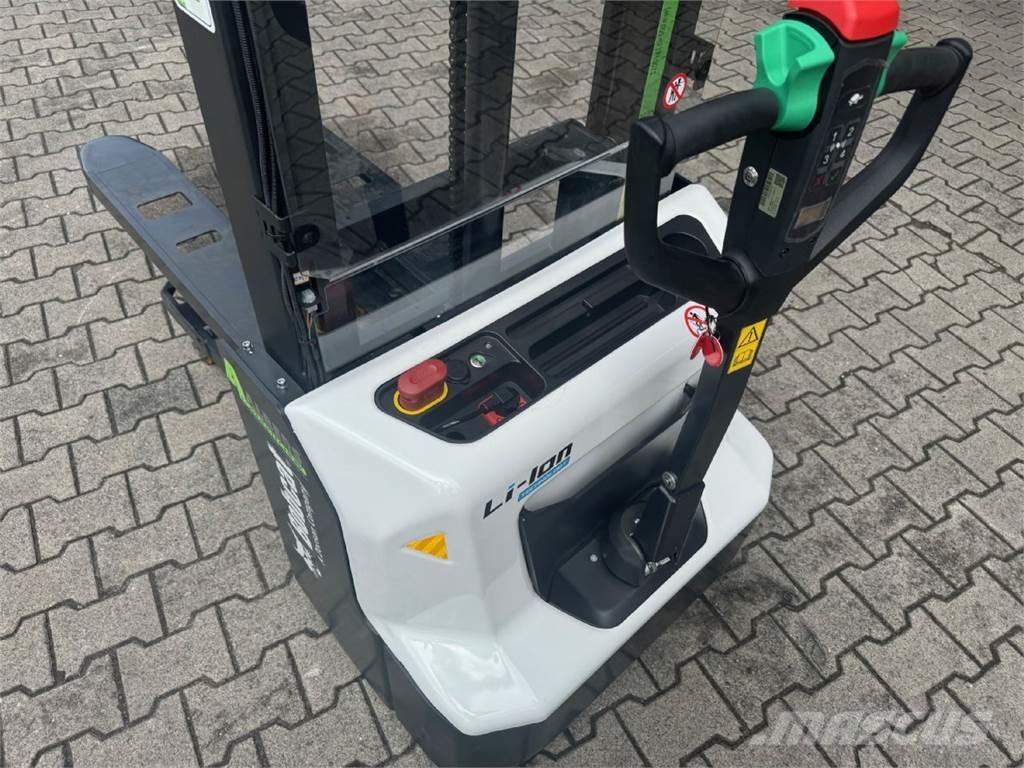 Bobcat LSM12N-7 i Ledestablere