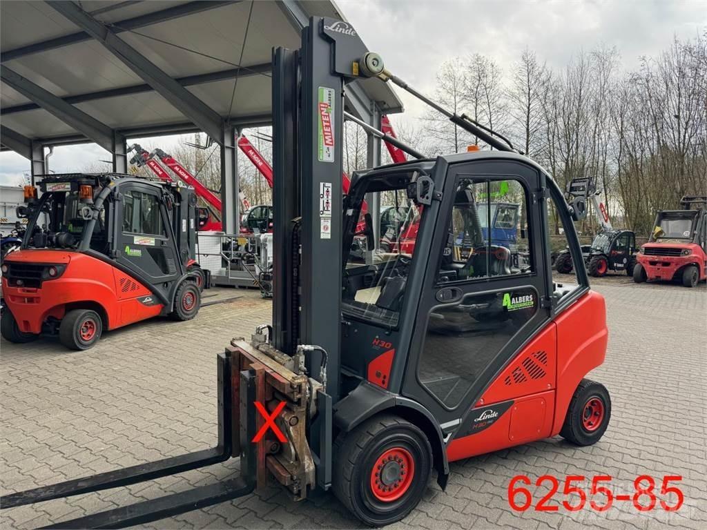 Linde H 30 D 02 EVO Diesel Trucker