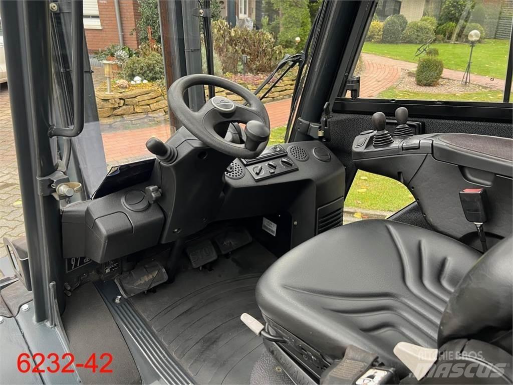 Linde H 30 D 02 EVO Diesel Trucker