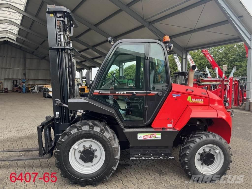Manitou M 30 - 4 Terrenggående gaffeltruck