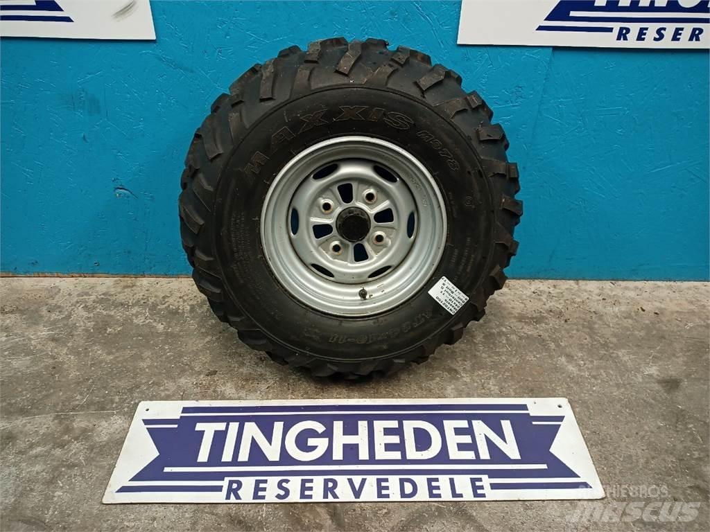  11 24x10-11 Dekk, hjul og felger