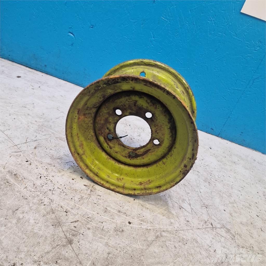  12 7.00x12 Dekk, hjul og felger