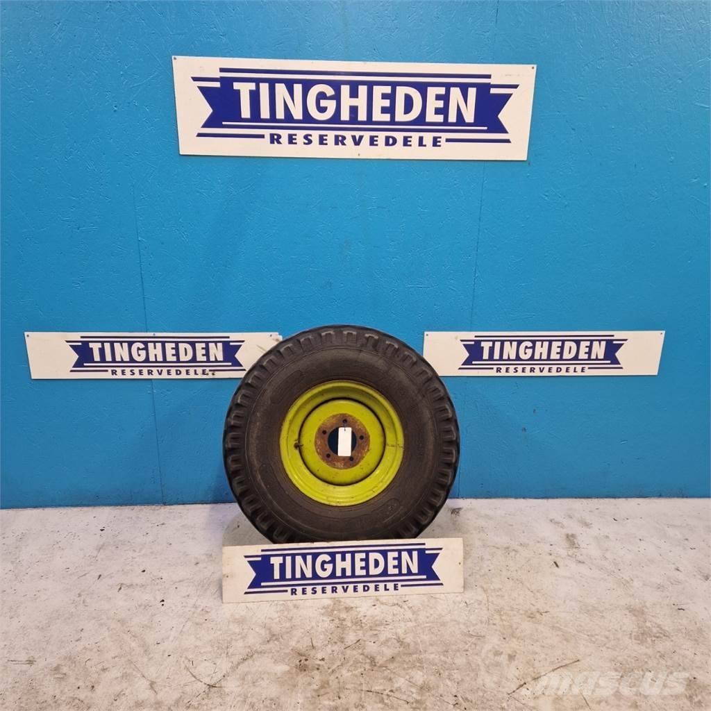  15 11.5/80-15 Dekk, hjul og felger